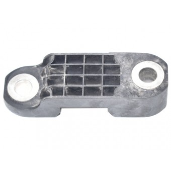 Viraj Kelepçe Karşılığı G30 G11+LCI Ön; Plastik